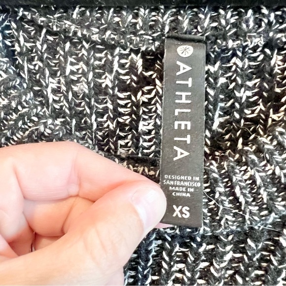 Athleta Sierra Crewneck Sweater XS Black Marl Relaxed Wool Blend - Picture 3 of 8